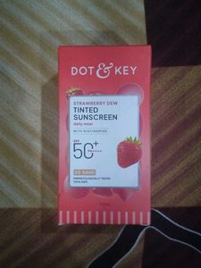 DOT & KEY Strawberry Dew Tinted Sunscreen