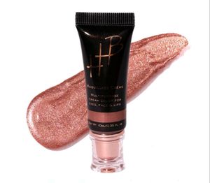 HENAA HAINAA BEAUTY - Metallic finish
