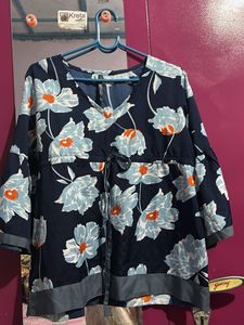 waist tie up v neck top/tunic