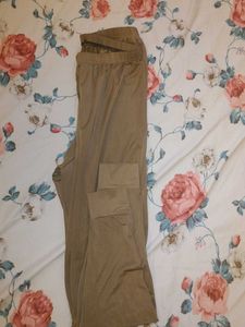 Branded Yoga pants / leggings for women