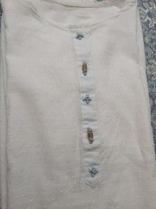 Elegant White Kurta with Decorative Buttons
