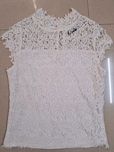 Chic Lace Top