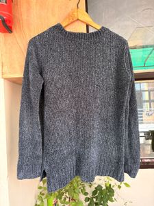Gray V-Neck Knit Sweater