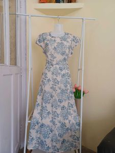 Urbanic Floral Midi Dress