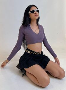 BEVERLEY V NECK CROP TOP