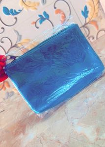 Pilgrim Skin Care Products 🆓 Mini pouch