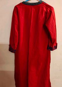 Red Kurta