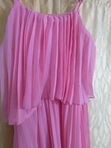 Chic Pink Pleated Dress