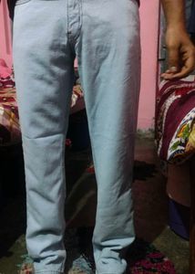 Light Wash Denim Jeans for men &amp; women