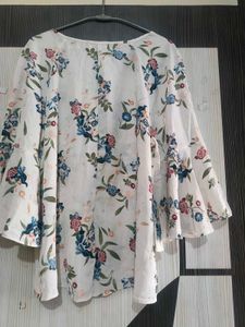 Floral Print Bell Sleeve Top