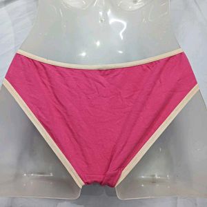 😍 Comfortable Pink Briefs