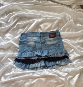 ruffled skirt 💕🪡