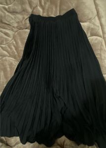 Black Pleated Midi Skirt