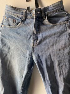 Levi's Light Wash Denim Jeans