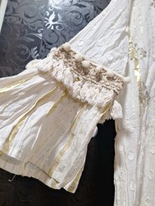 Elegant Cream &amp; Gold Embroidered Kurta