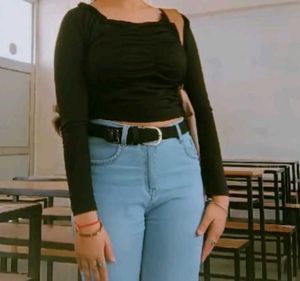 set of two fitted tops