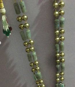 Elegant Beaded Necklace with Gemstones