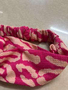 Trendy Pink Leopard Print Twisted Knot Headband