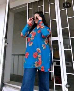printed kurti with lining and lots of tussele