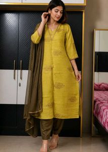 Leaf Print Kurta Set
