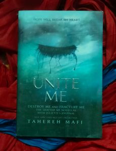 UNUSED: Unite Me Book {NEW} (FLAT ₹30 OFF)