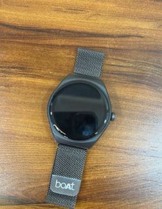 boAt Lunar Seek Smartwatch- New