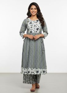 🌸 Stylish Printed Kurti Set for Women 🌸