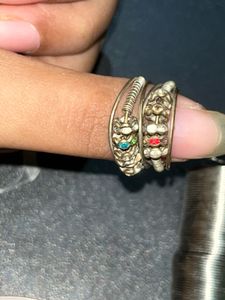 combo of 10 earrings, 2 foot rings and a pin