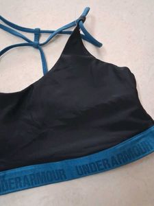 M Under Armour Sports Bra