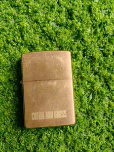 Golden / Brass-Tone CUIER AND GROSS Lighter