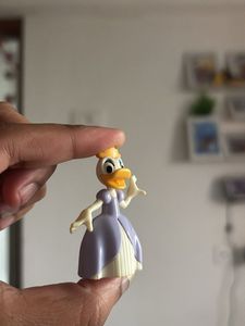 Disney Daisy Duck Toy Figure