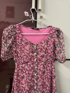 Chic Floral Print Button-Down Midi Dress