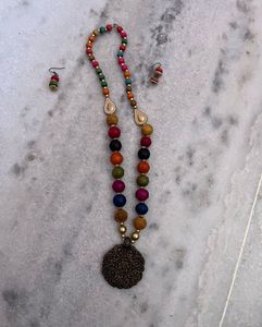 New Boho wooden Beaded Necklace & Earrings