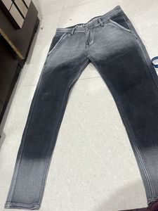 CZAR JEANS