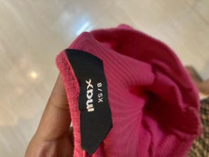 Pink Ribbed Button-Up Crop Top