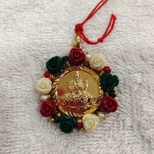 1.5 gram gold plated pendant