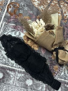Lace Bandeau Bra