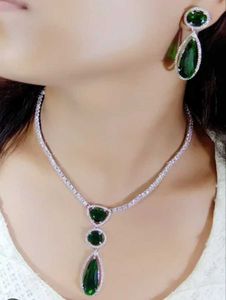 Stunning Emerald and Diamond Jewelry Set