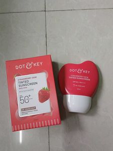 Hazelnut DOT & KEY Tinted Sunscreen