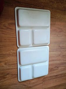 New GALOOF Melamine 3 Compartment Section Dinner P