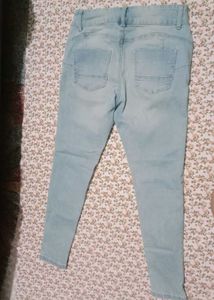 Light Wash Skinny Jeans