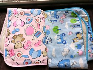 2 Waterproof sheets