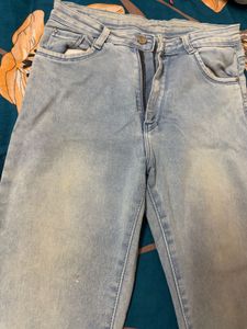 Light Wash High-Waisted Skinny Jeans