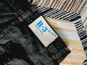 Women's Dark Wash Bootcut Jeans