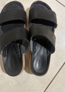 CROCS Black Heels