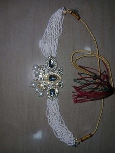 Elegant White Pearl Choker Necklace