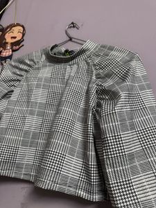 Houndstooth Mock Neck Top