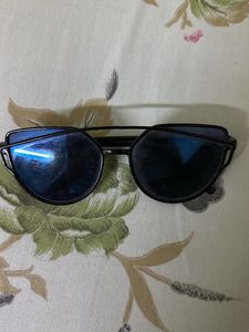 Chic Cat-Eye Sunglasses