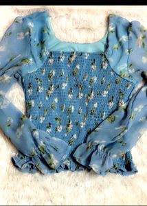 Y2K Vintage Romantic Florals  Blue Top 🩵💙