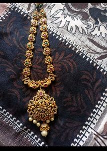 Matte Necklace With Earrings Set!